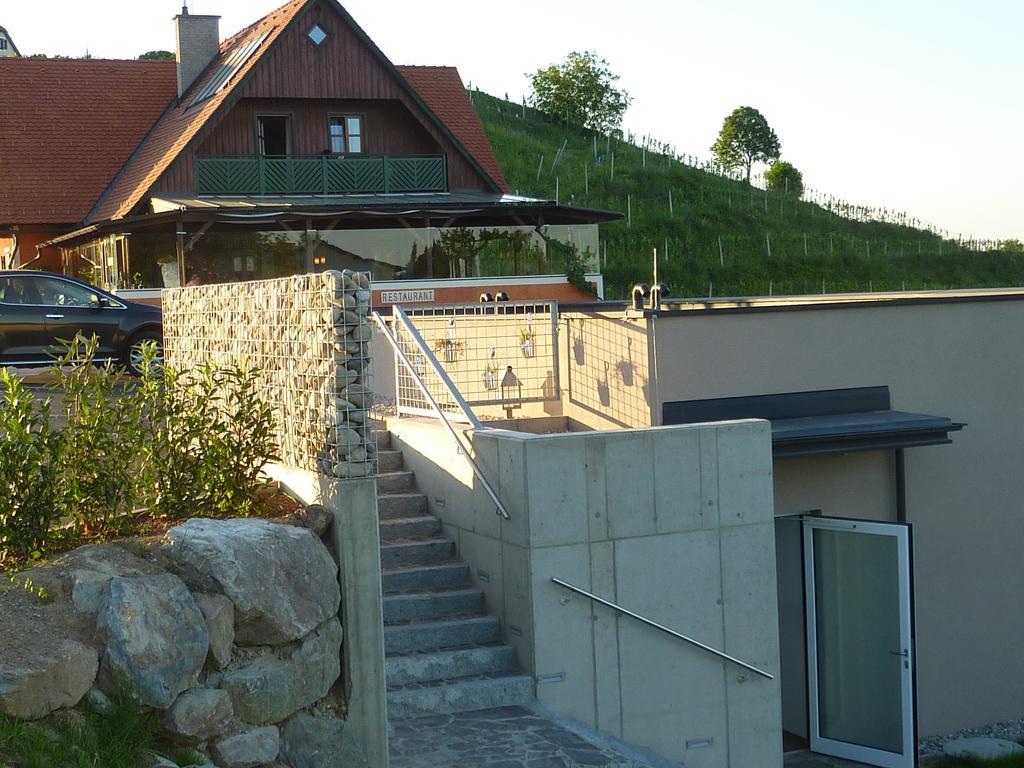Wohlmuth-Lueckl Hotel Kitzeck im Sausal Exterior photo